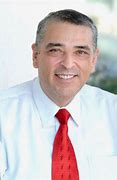 <em>Carlos Núñez</em>